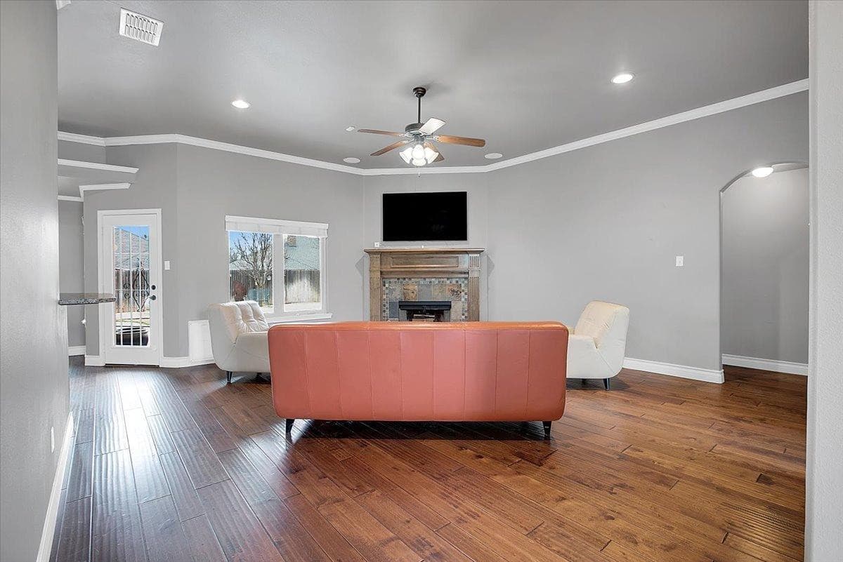 Gallery image 5