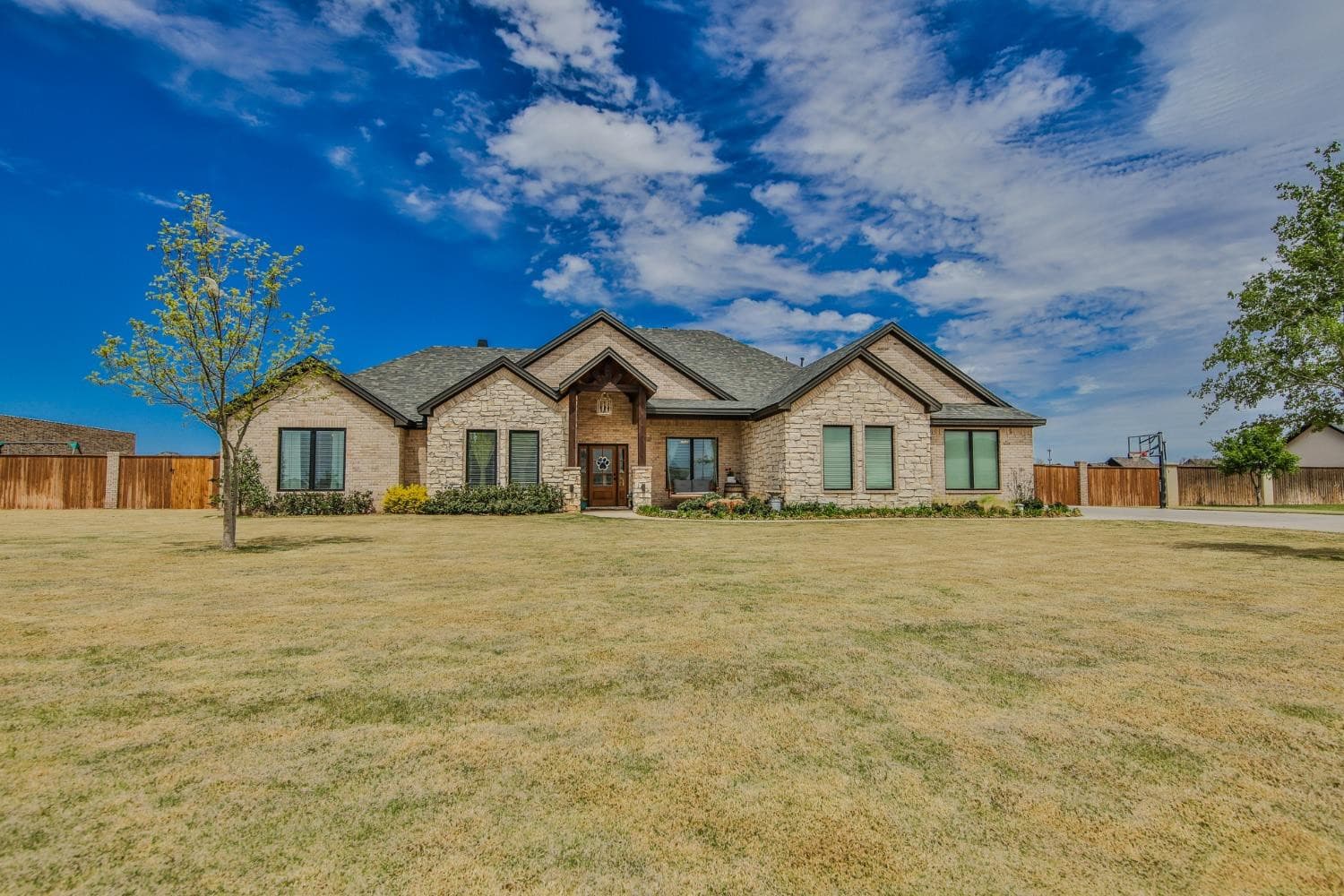 8918 County Road 6875