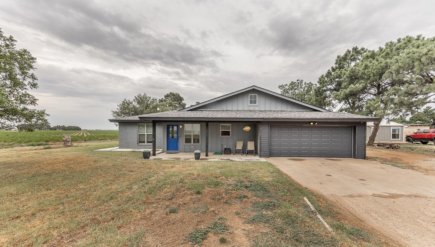 6514 E Fm 1585