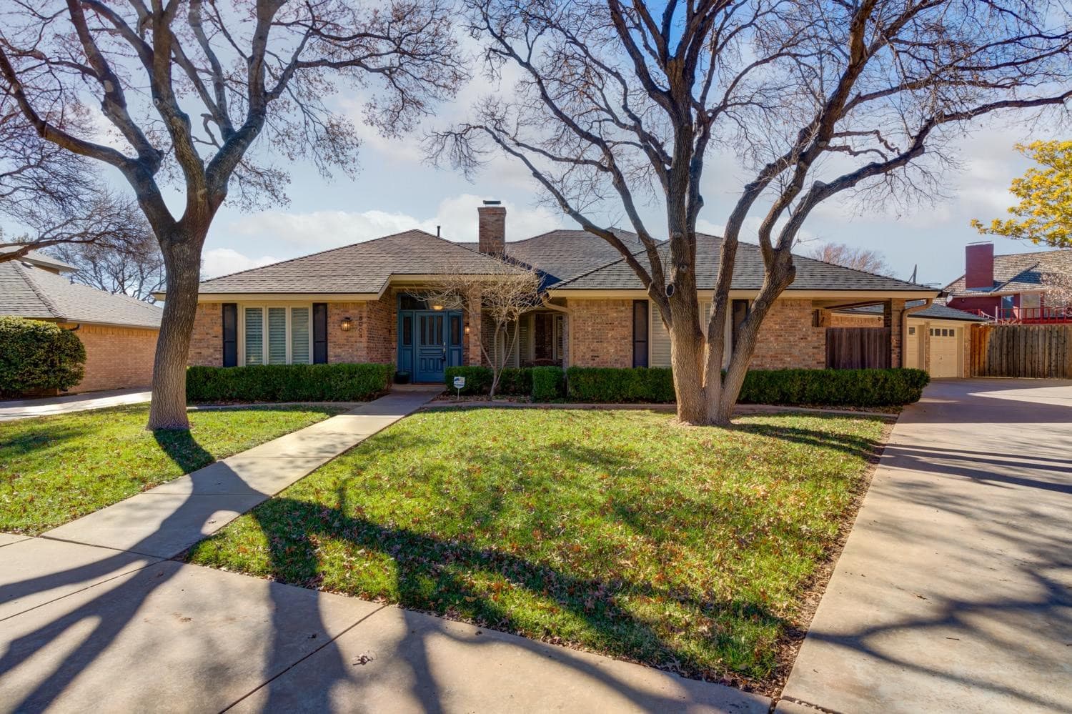 8004 Wayne Ave