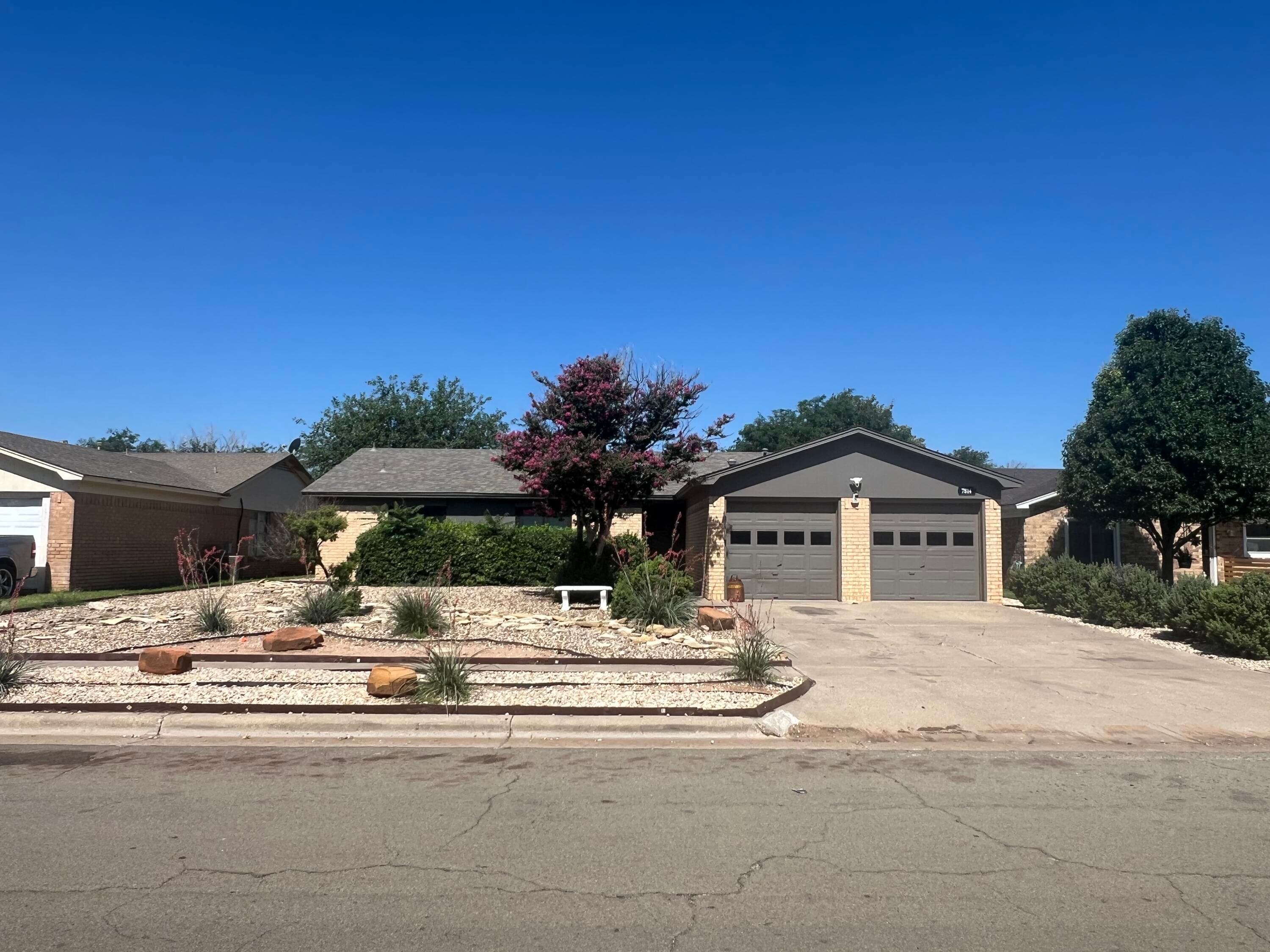 Main property image