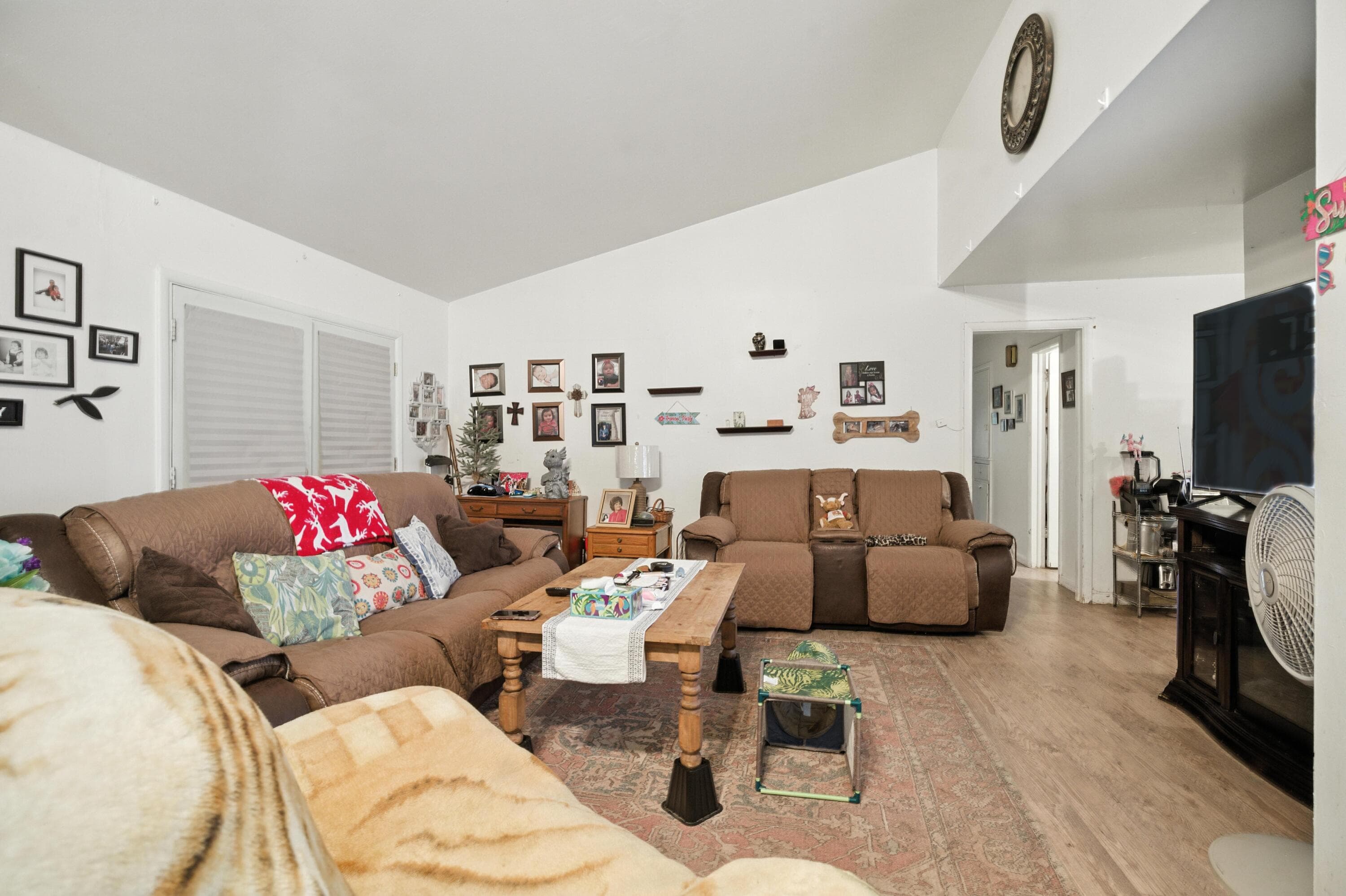 Gallery image 2