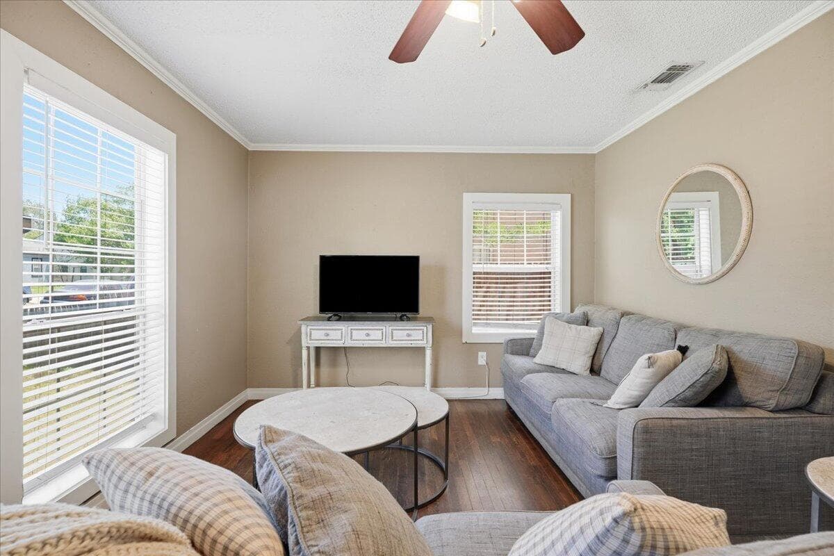 Gallery image 3