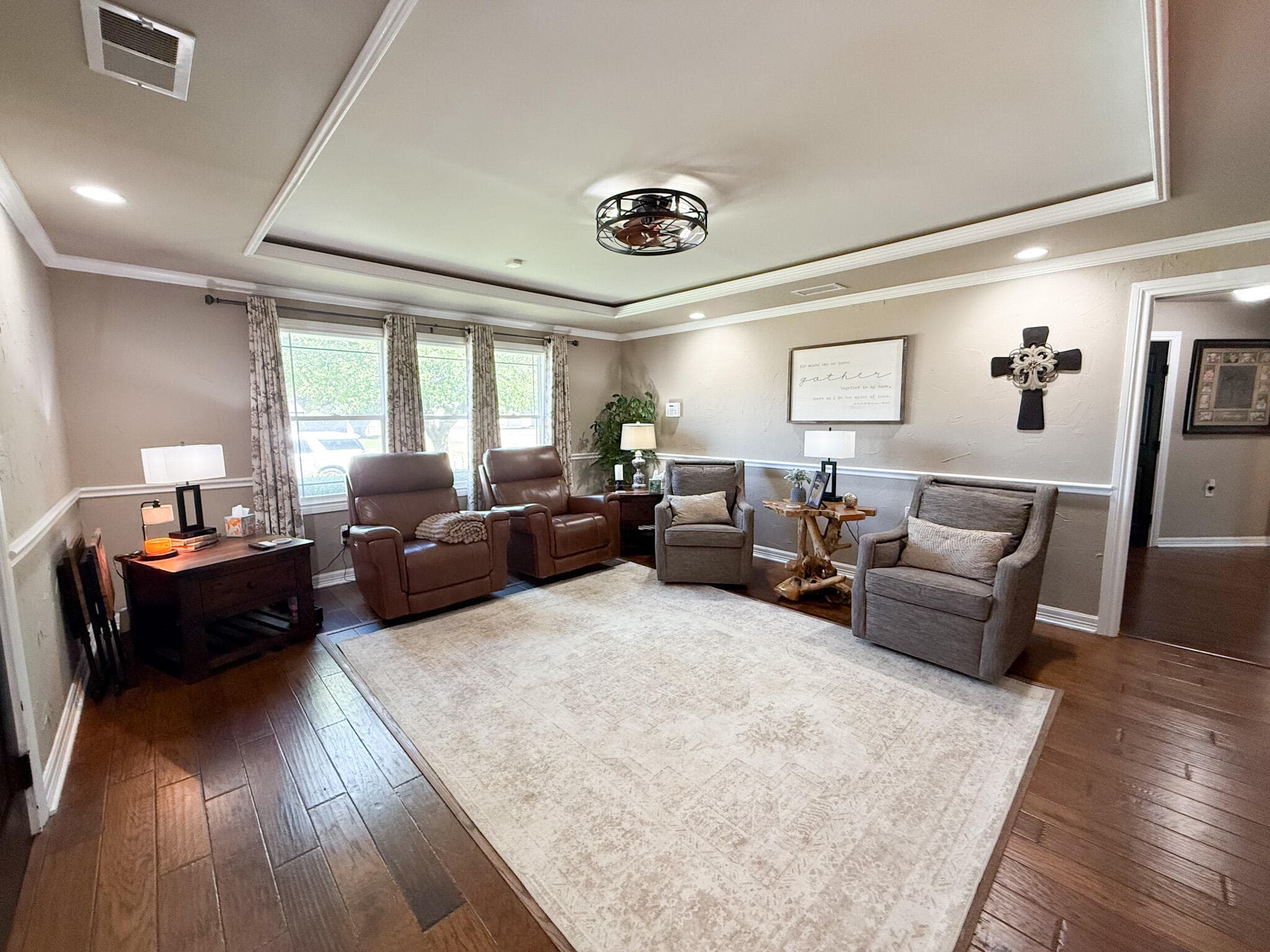 Gallery image 3