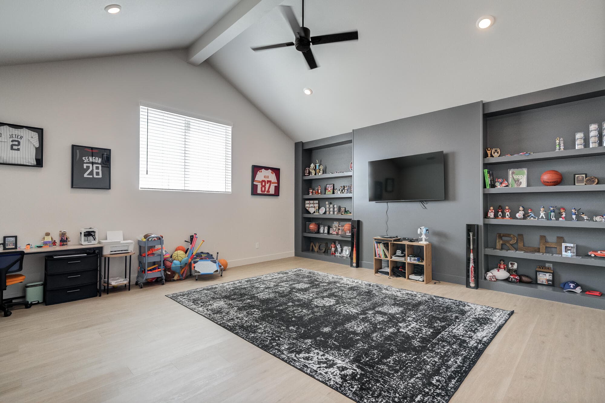 Gallery image 4