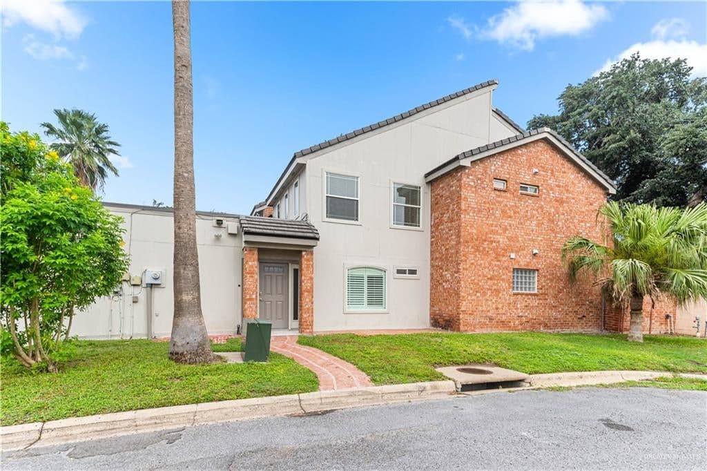 100 Xanthisma Ave Apt 125
