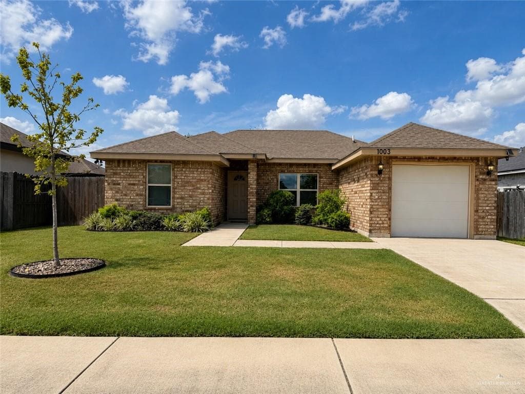 1003 E Nell Pool Dr