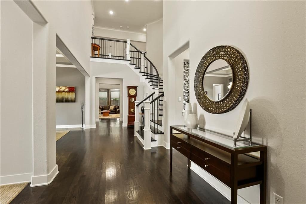 Gallery image 2