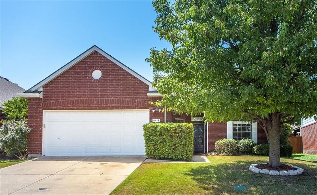 6413 Lasalle Ln