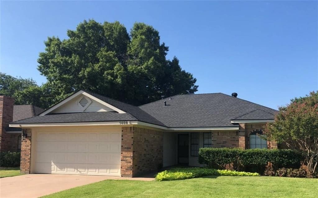 1409 Seamans Way