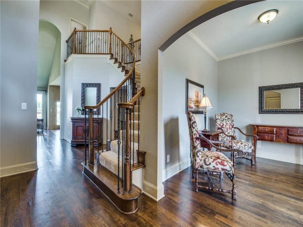 Gallery image 2