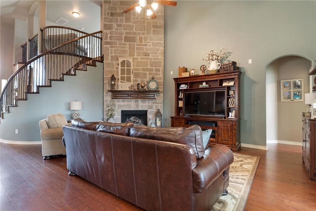 Gallery image 2