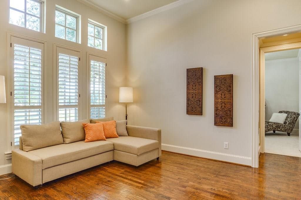 Gallery image 3