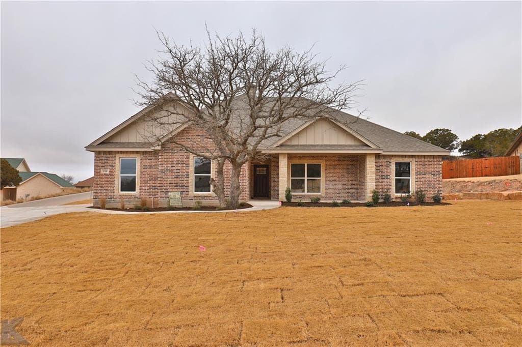 110 Sandstone Ct