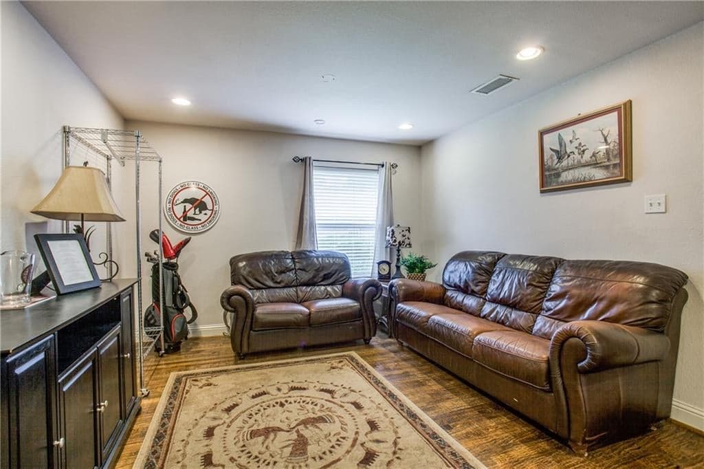 Gallery image 4