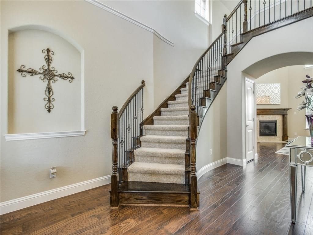 Gallery image 2