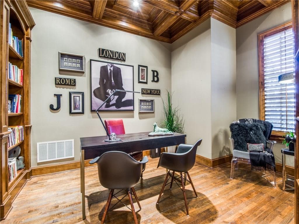 Gallery image 4