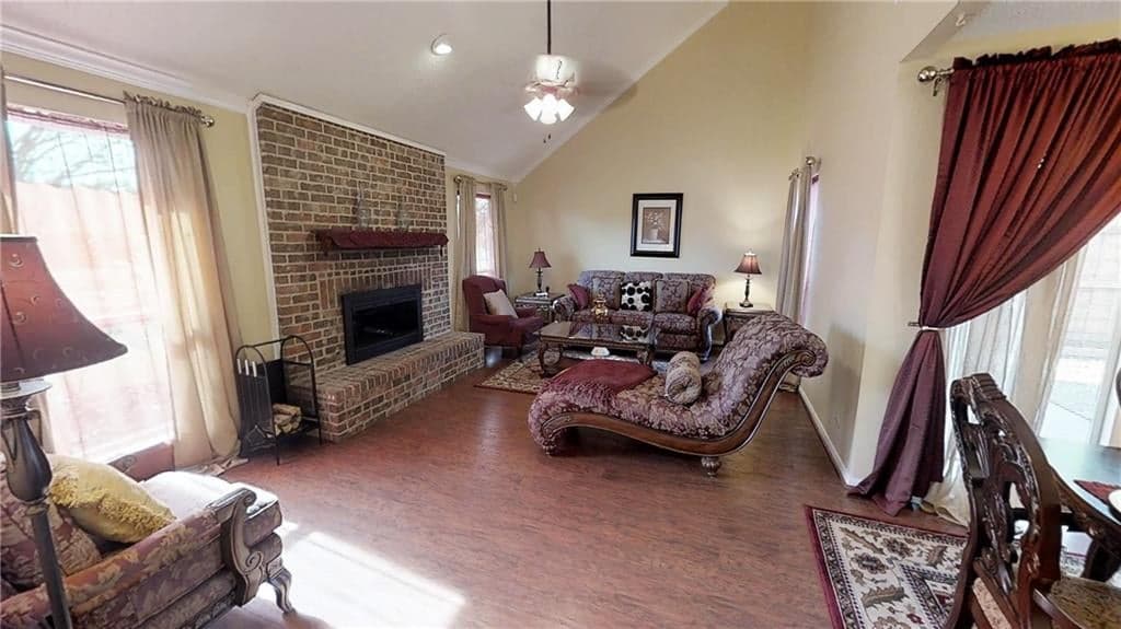 Gallery image 2