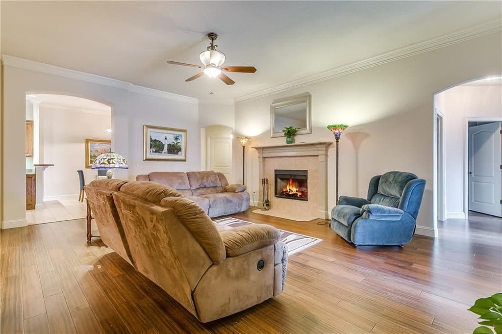 Gallery image 4