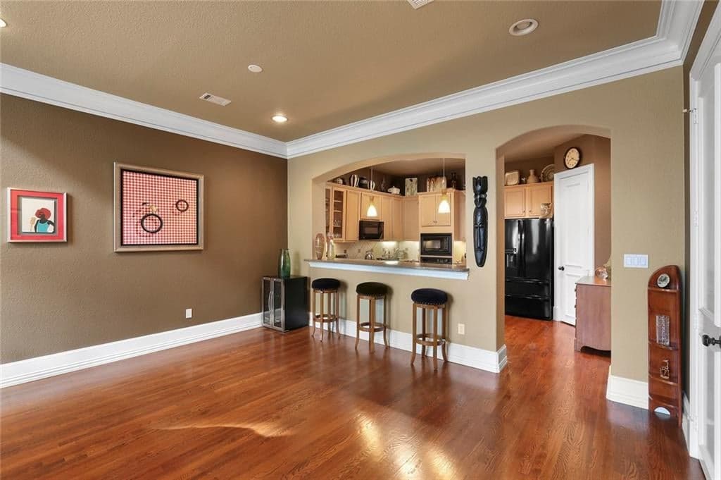 Gallery image 5
