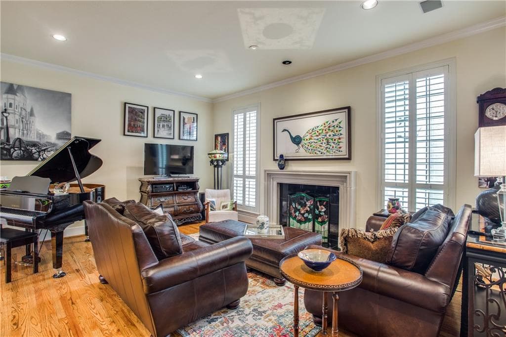 Gallery image 3