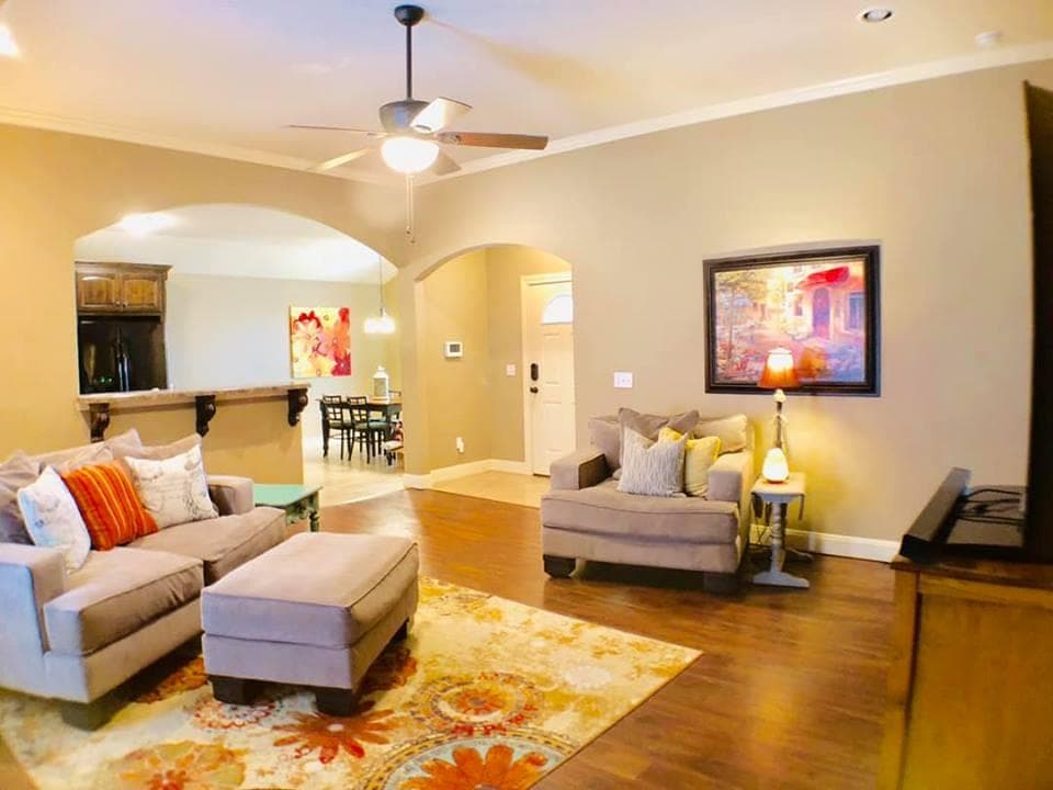 Gallery image 2