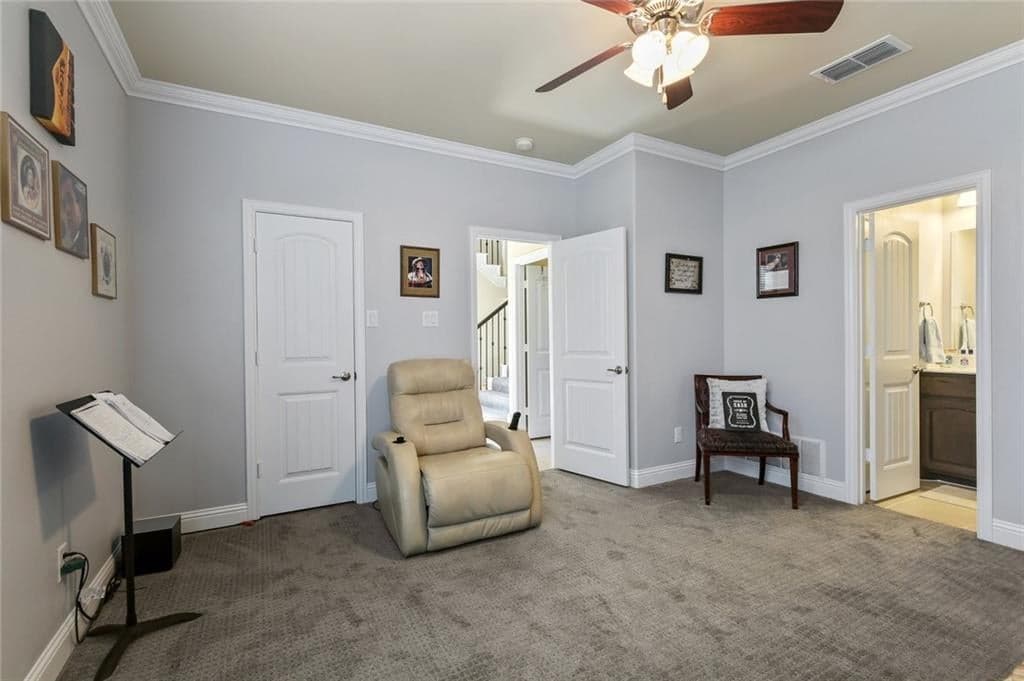 Gallery image 4