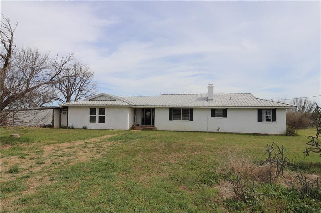 1469 County Road 448