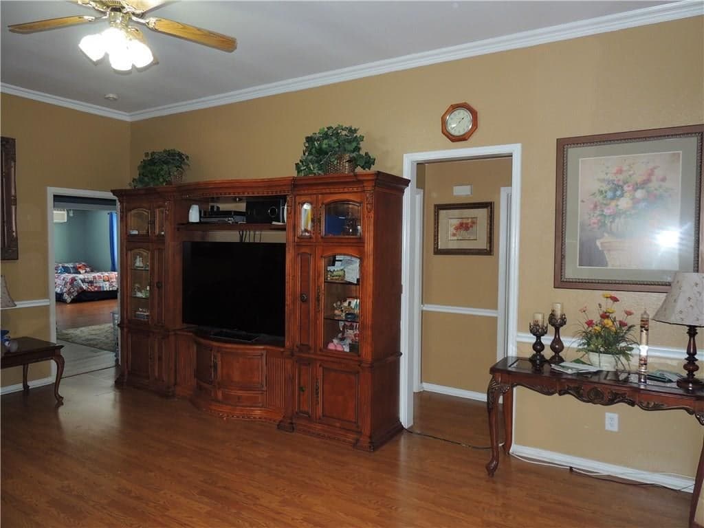 Gallery image 3