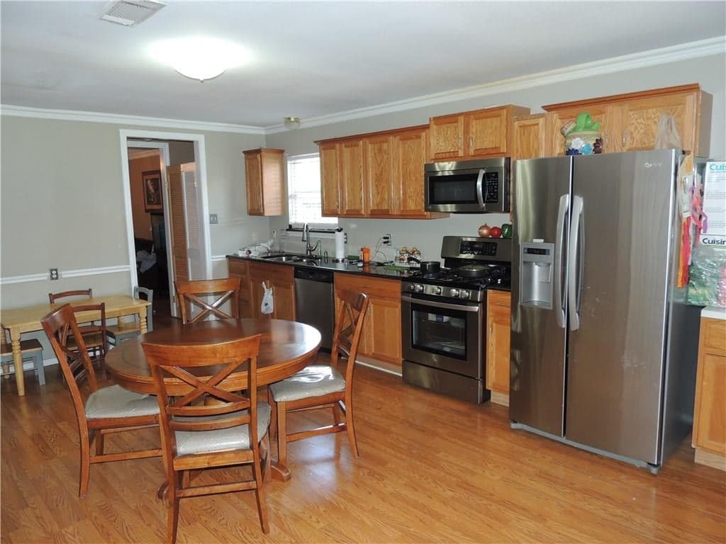Gallery image 4