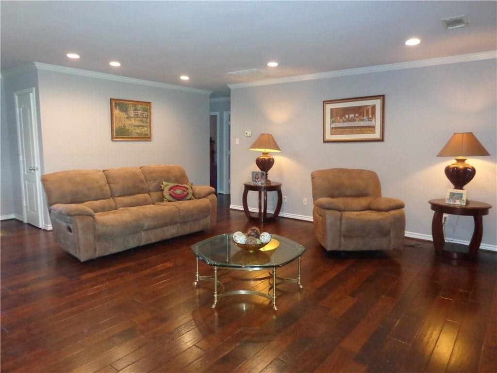 Gallery image 4