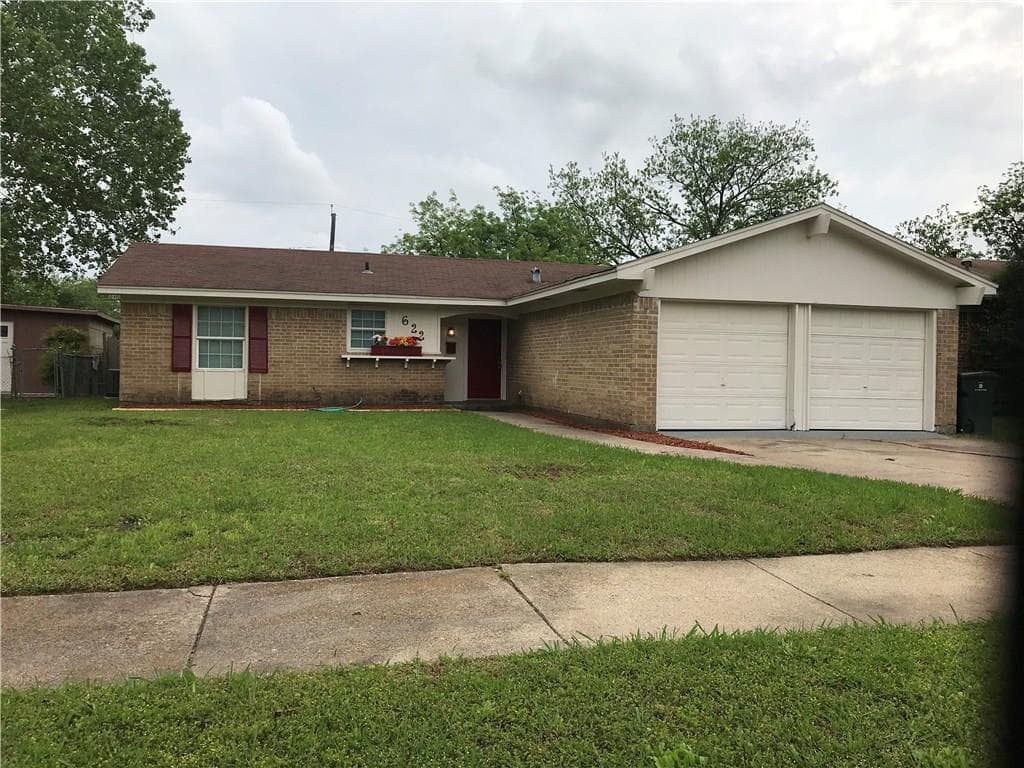 622 Dawn Dr