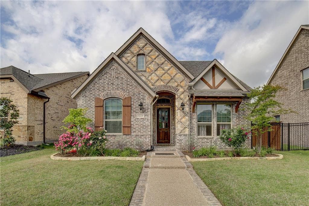 4224 Whispering Willow Way