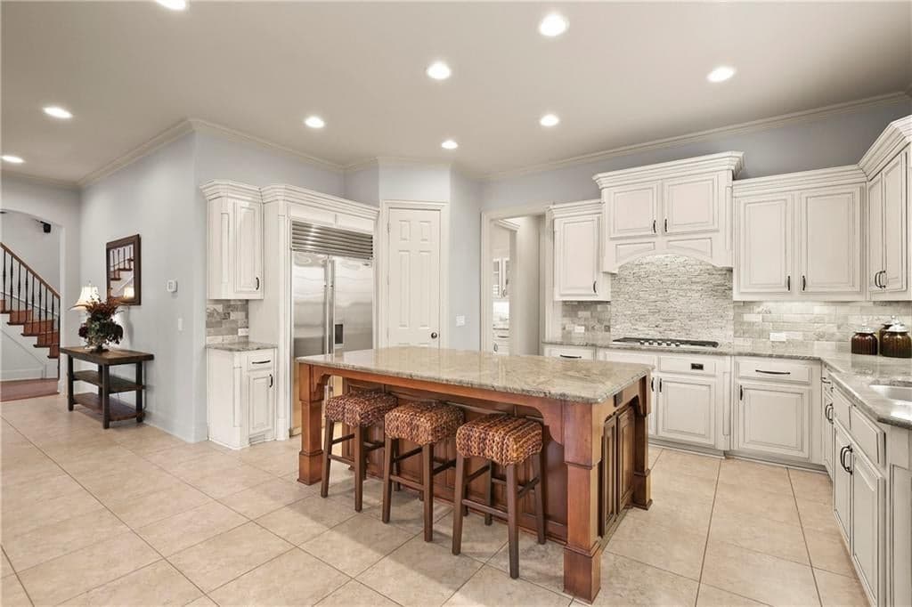 Gallery image 2