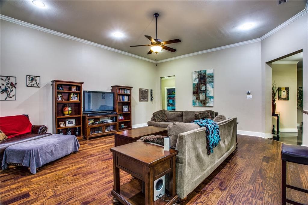 Gallery image 3