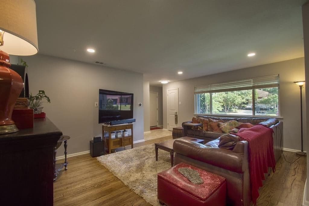 Gallery image 3