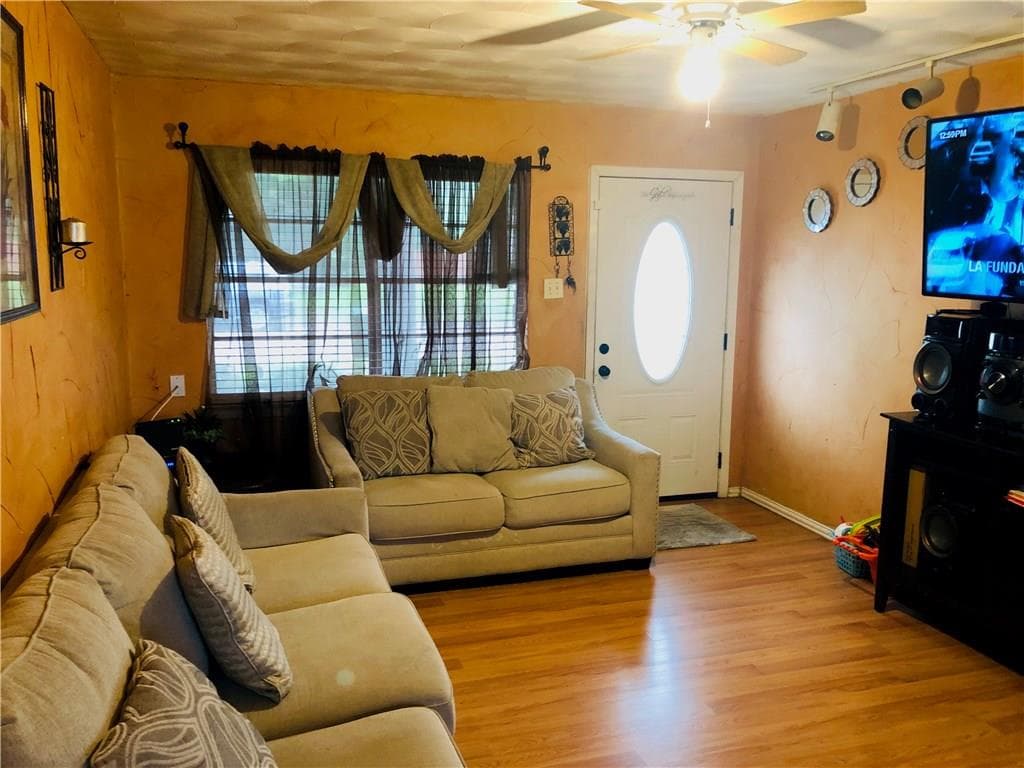 Gallery image 2