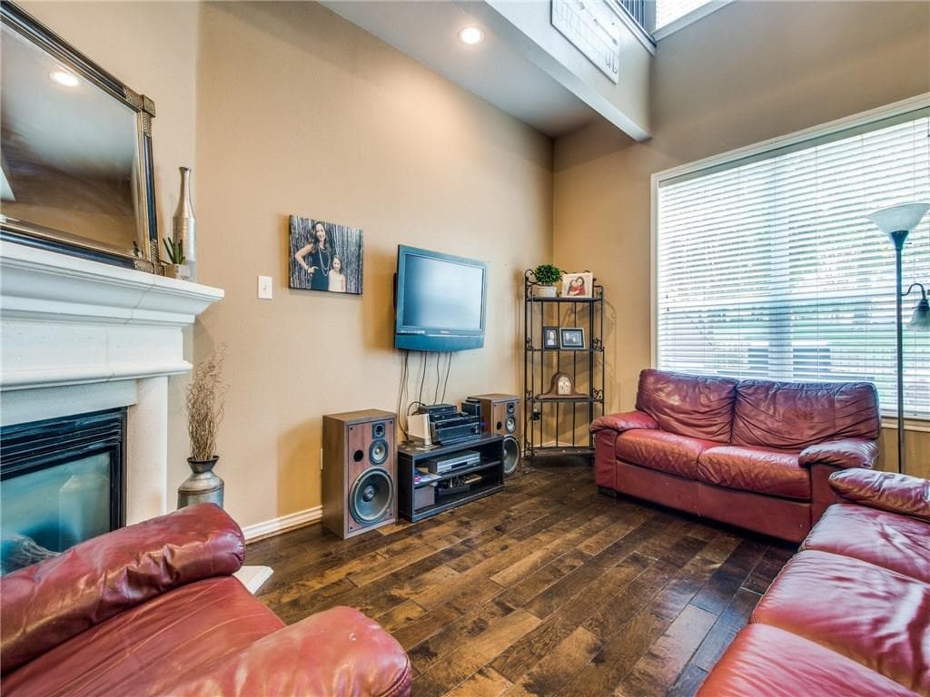 Gallery image 3