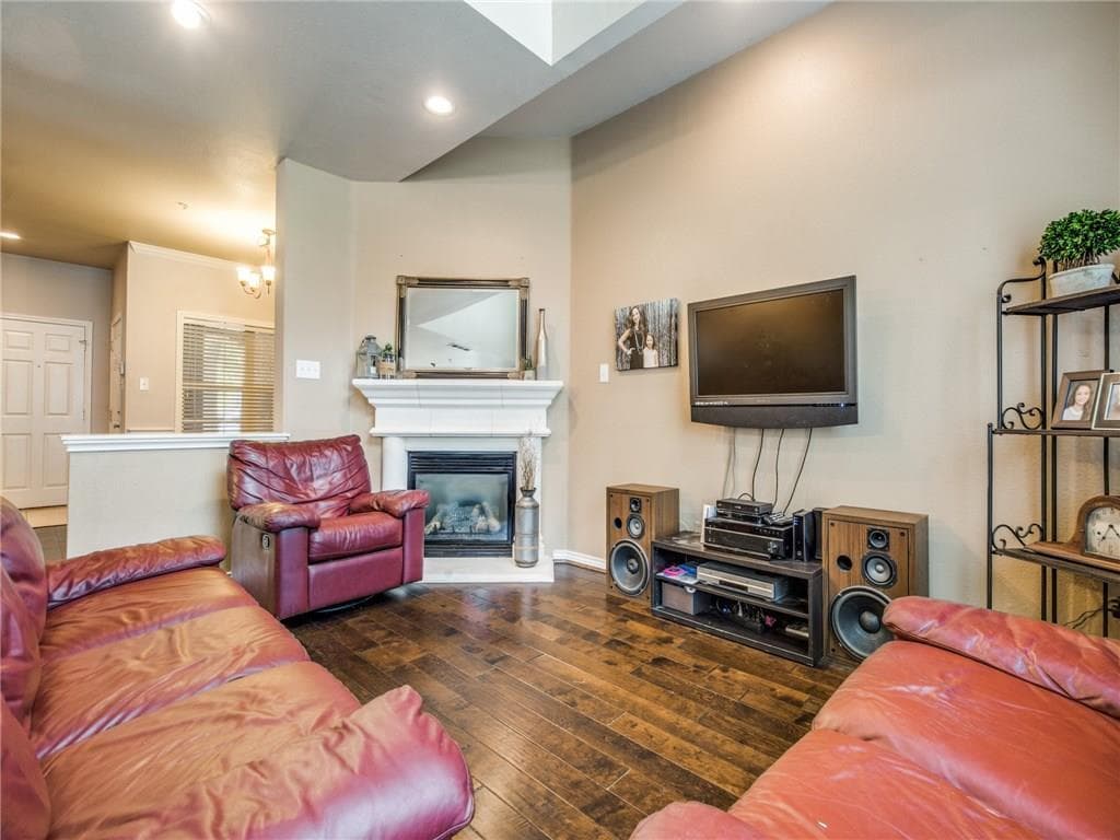 Gallery image 4