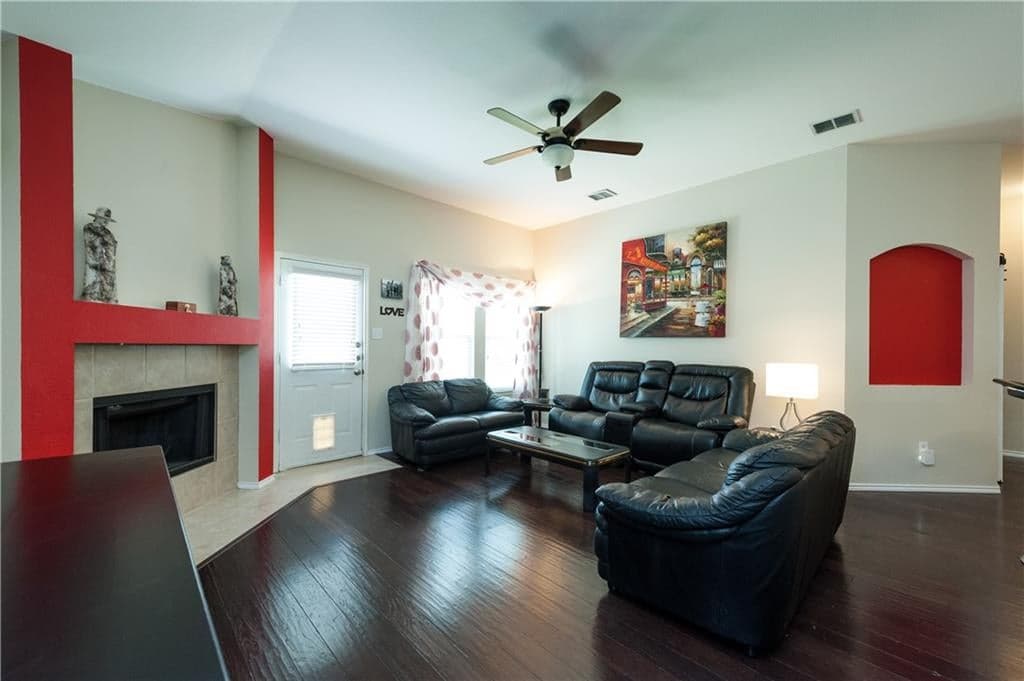 Gallery image 2