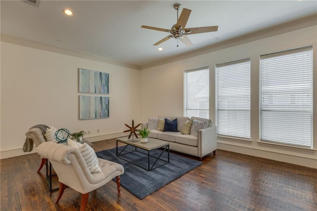 Gallery image 3