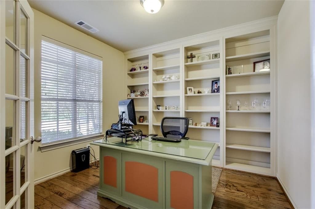 Gallery image 4