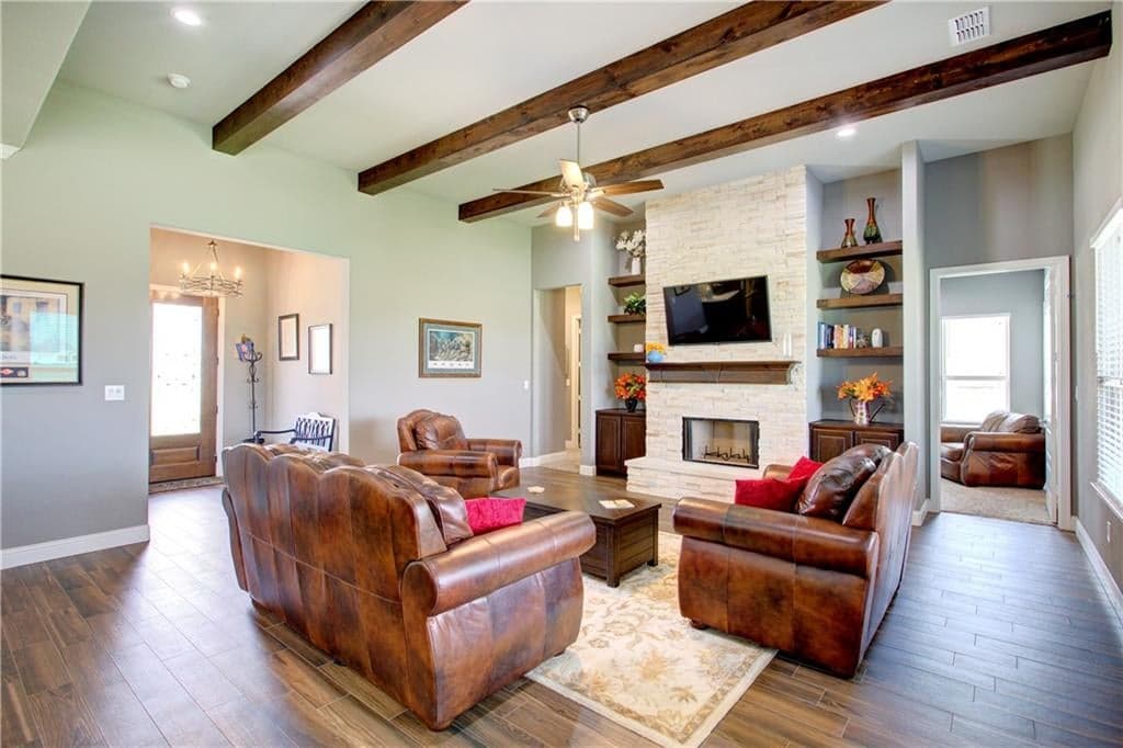 Gallery image 2