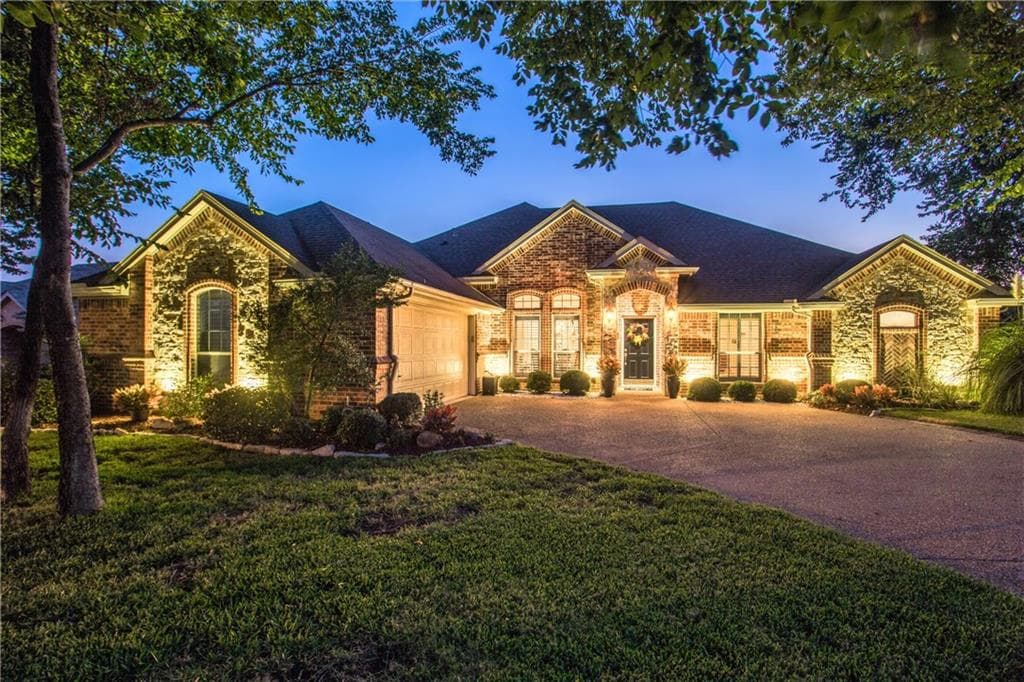 1017 Oak Hill Park