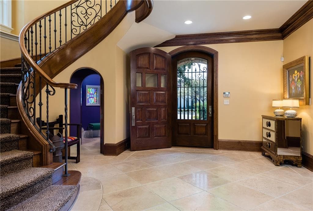 Gallery image 2