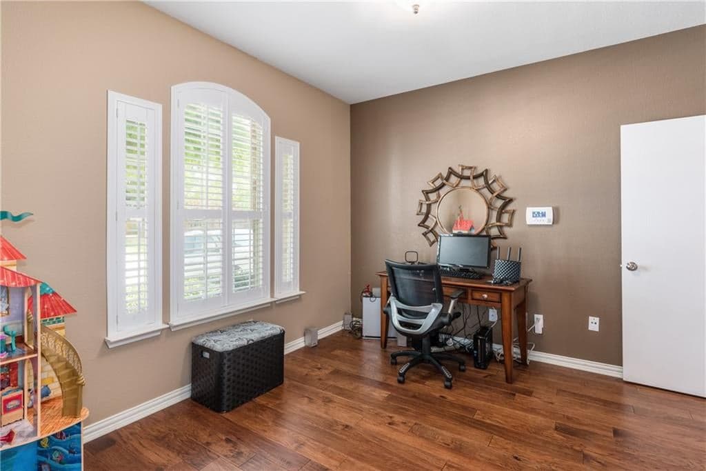 Gallery image 5