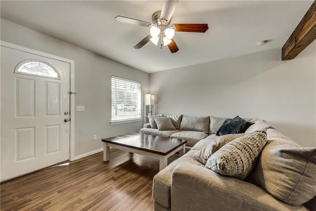 Gallery image 4