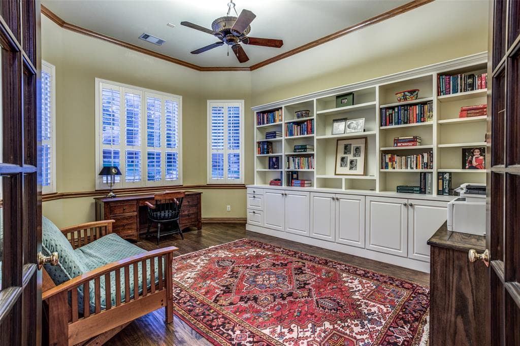 Gallery image 4