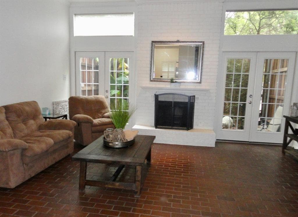 Gallery image 2