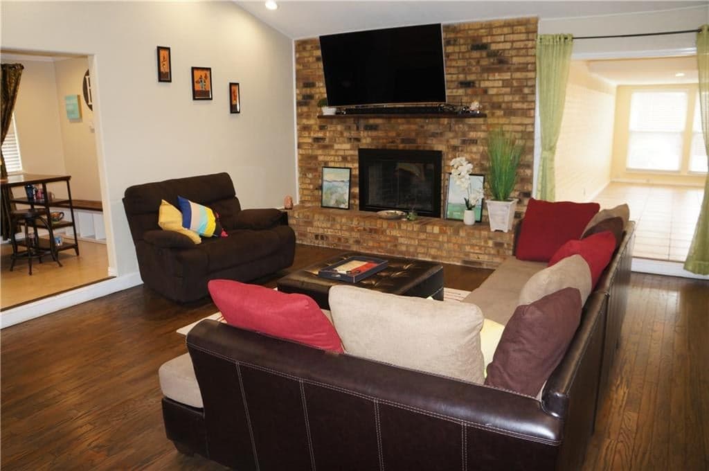 Gallery image 3